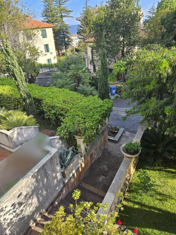 VILLA CAROLA APPARTAMENTO - B&B Sanremo