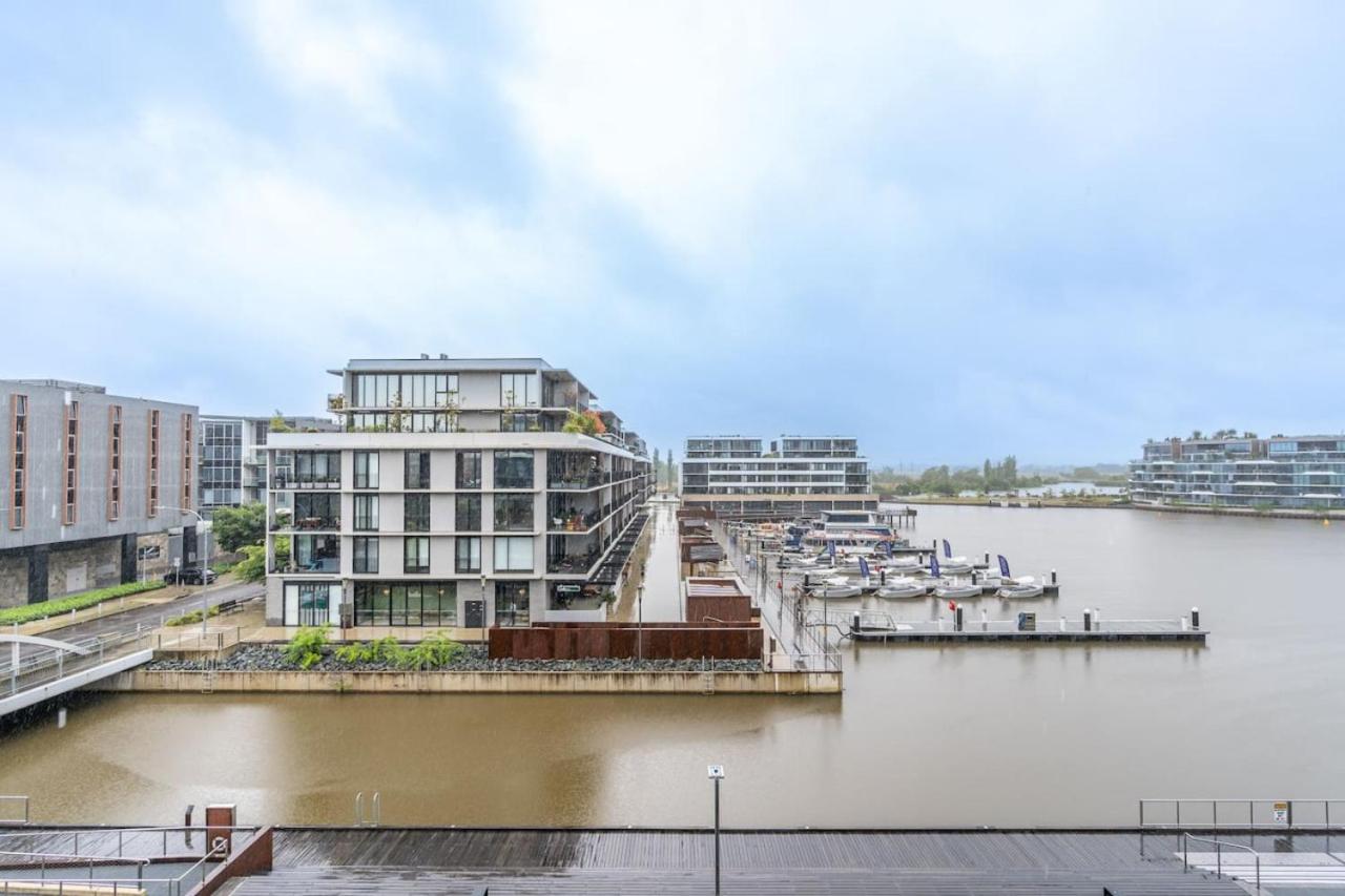 Captivating Lake Views in Kingston - Hosted by CanStay - Ferienwohnung