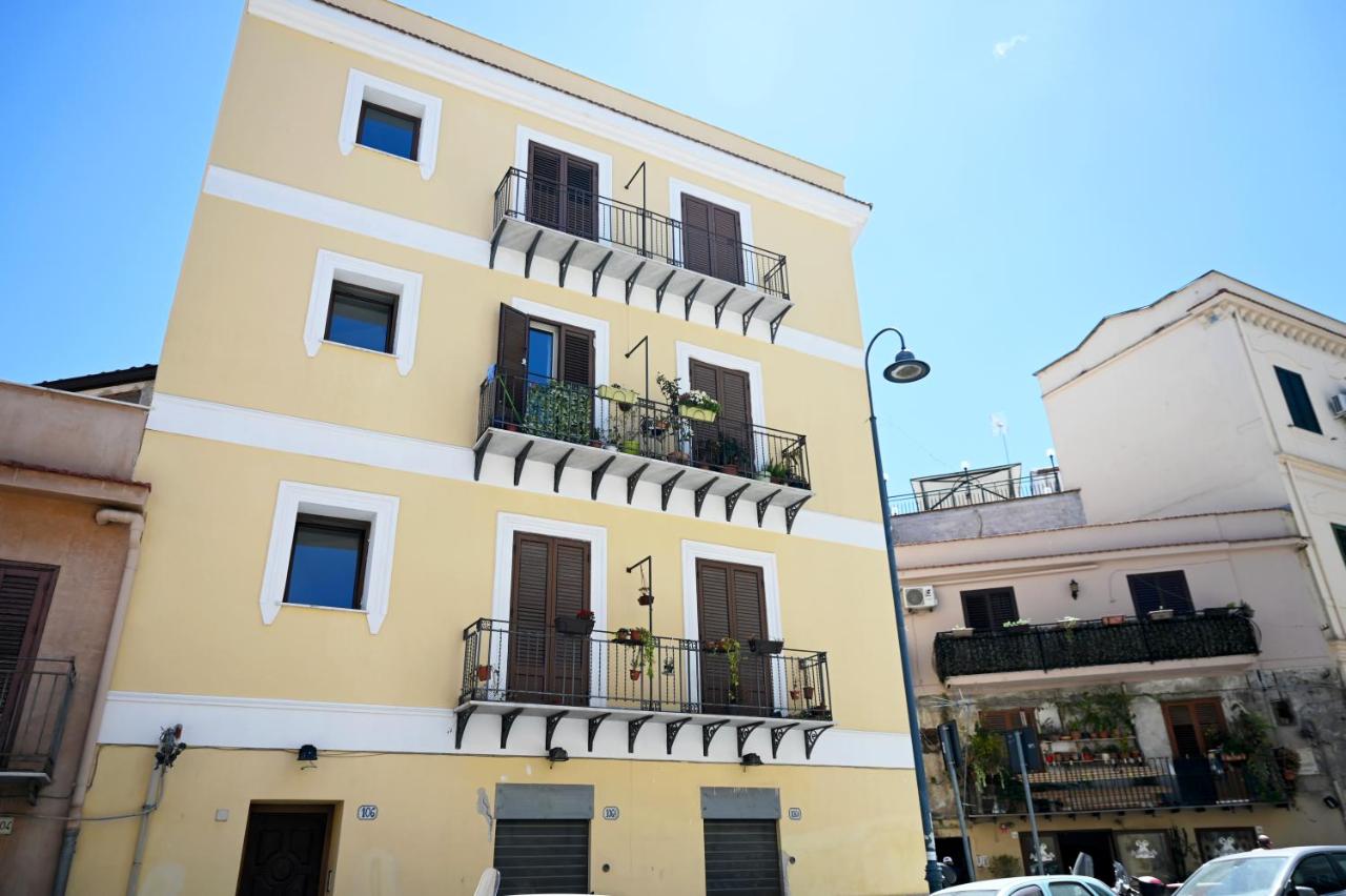 Politeama Theater Apartments - Bed and Breakfast Palermo