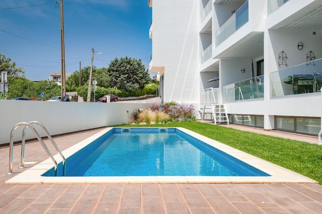 Concha is a NEW apartment * 5min walk to the beach - B&B Luz