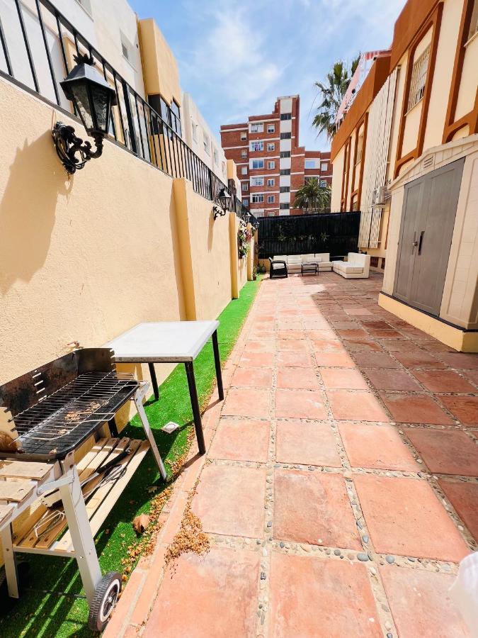 La Gran Playa,Piscina Terraza y parking 8 personas - Bed and Breakfast Málaga