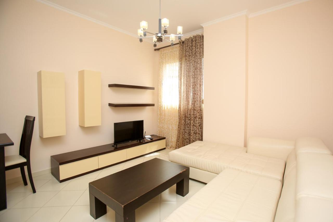 FM Apartments 2 - Chambres d’hôtes Vlora