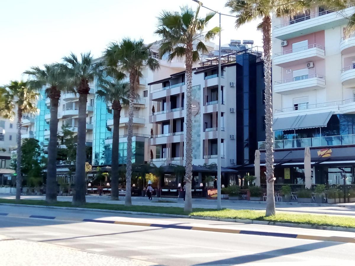 Apartment in Lungo Mare Vlore - B&B