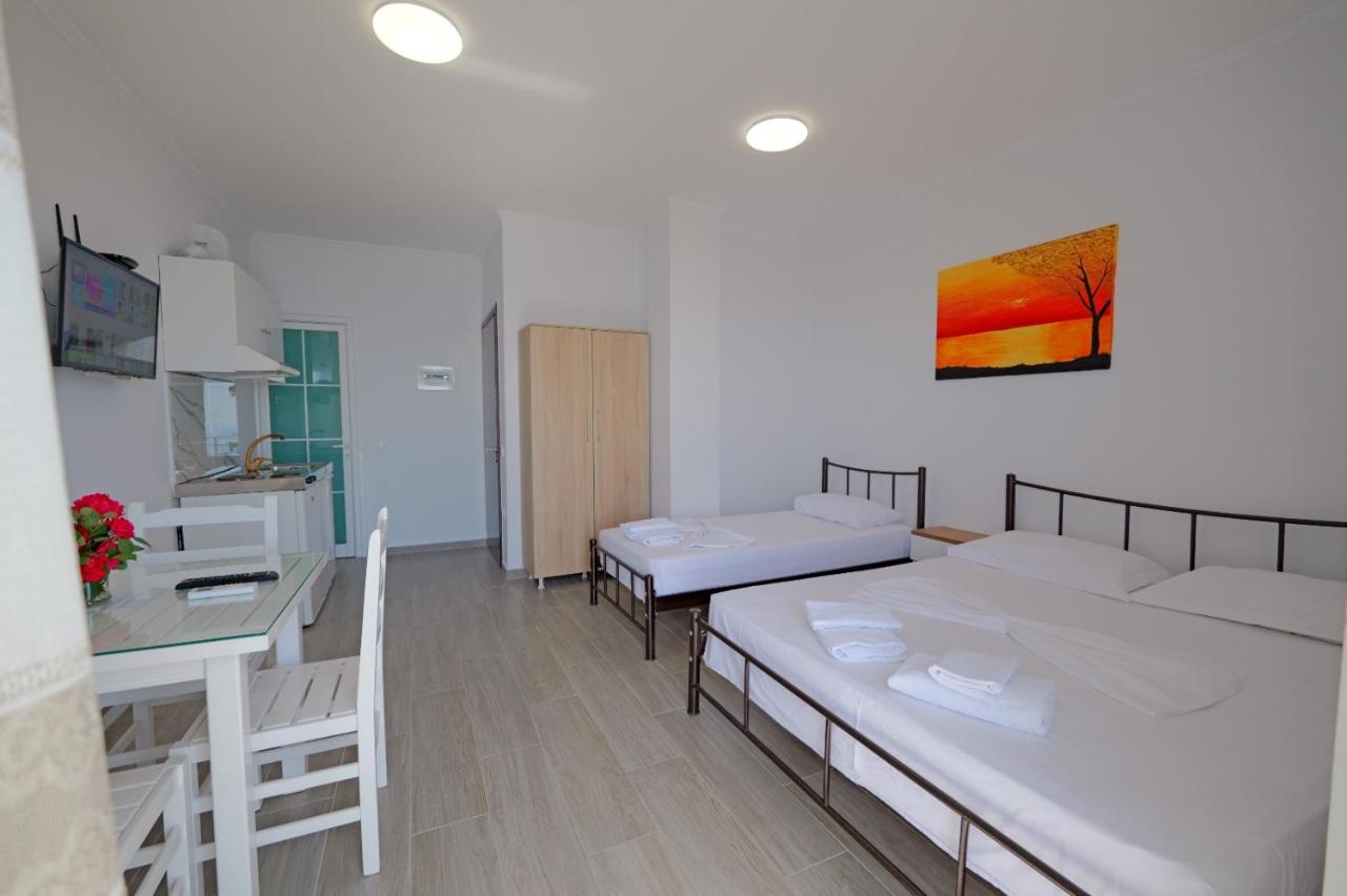Habitación Triple con vistas al mar
