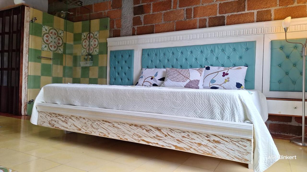 Deluxe Room (2 Adults + 1 Child)