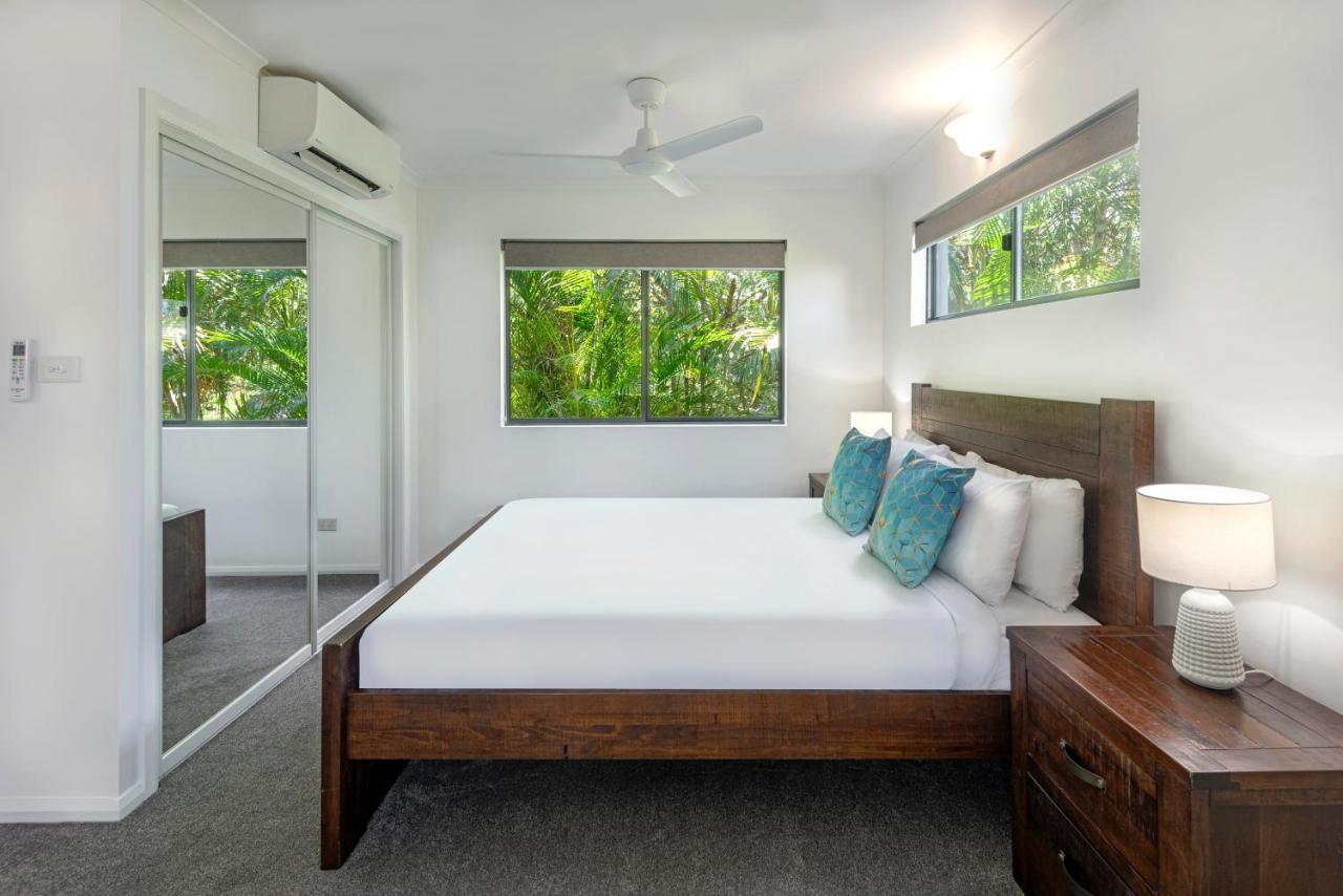 Fully Renovated 1 Bedroom Heliconia Grove 5