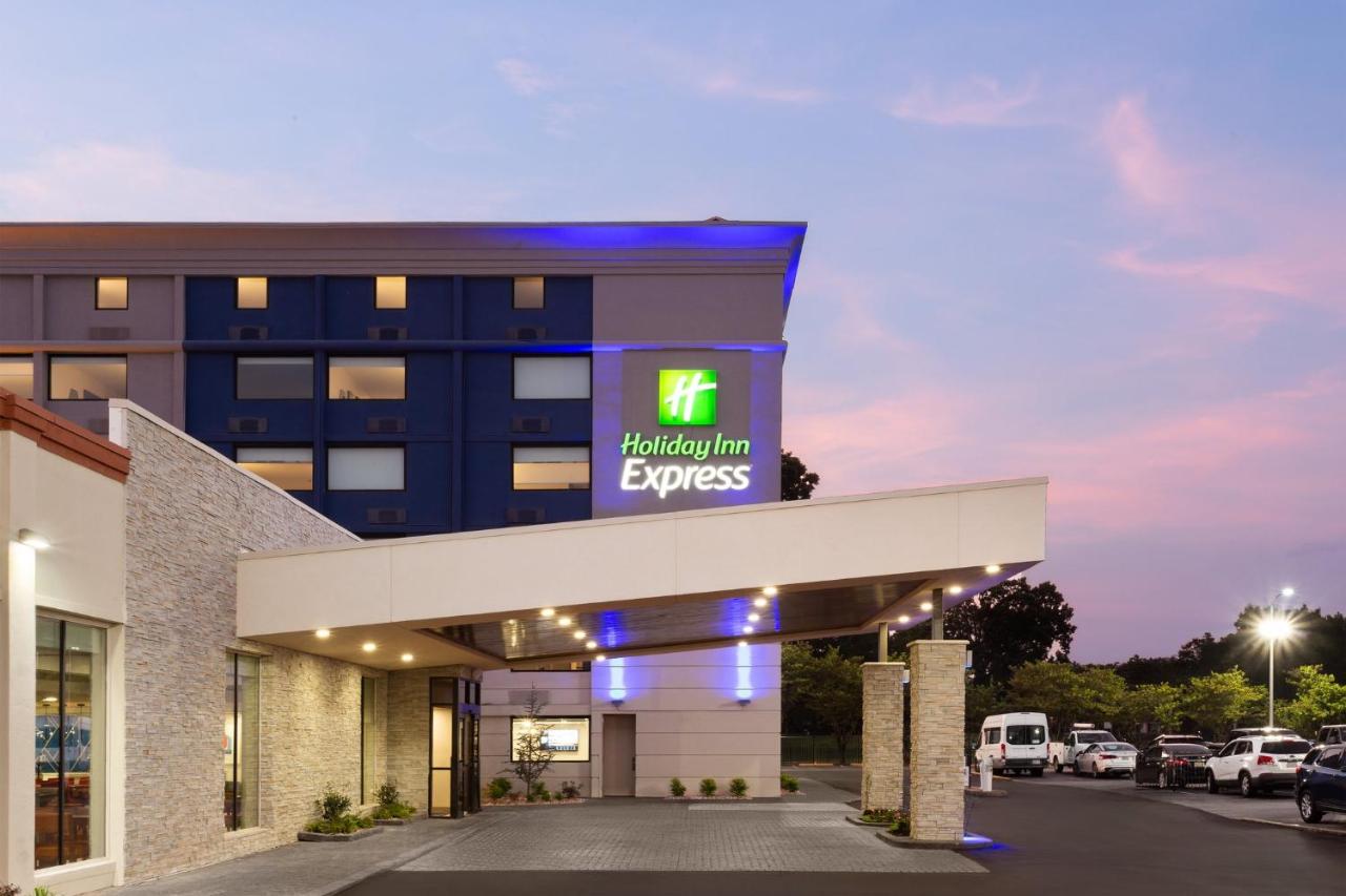 B&B Atlanta - Holiday Inn Express Atlanta Airport - North, an IHG Hotel - Bed and Breakfast Atlanta