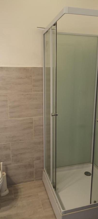 Glycines et jasmins - Chambres d’hôtes Chambon