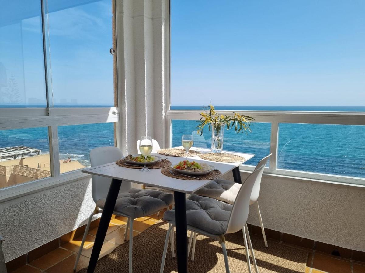 Amaizing flat with sea view - B&B Torrevieja
