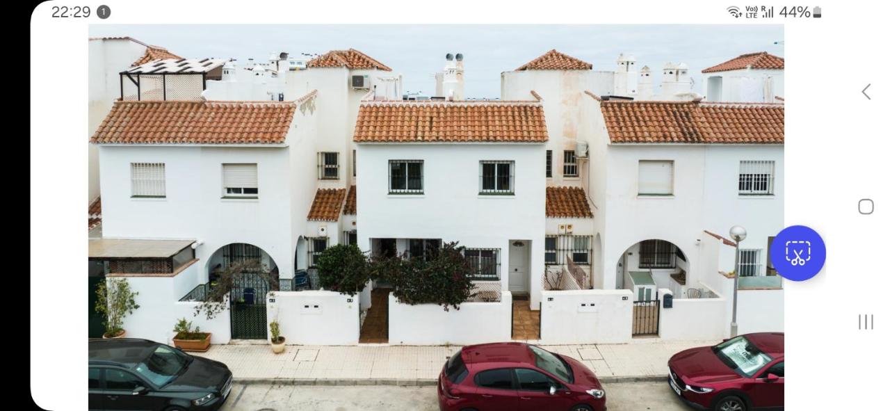 Řadový dům u moře, 20 minut od letiště, bazén - B&B Fuengirola