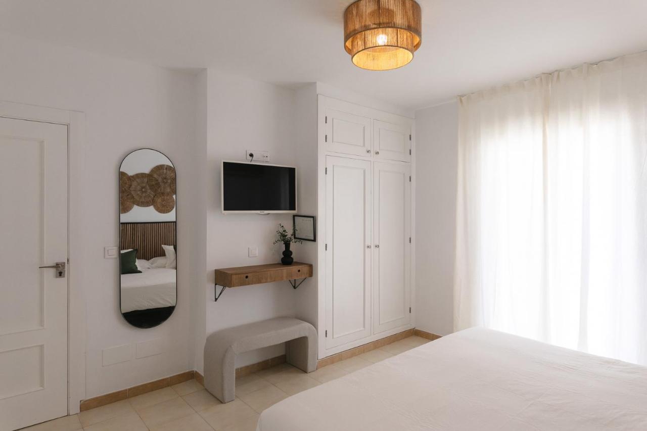 Dreibettzimmer mit Balkon
