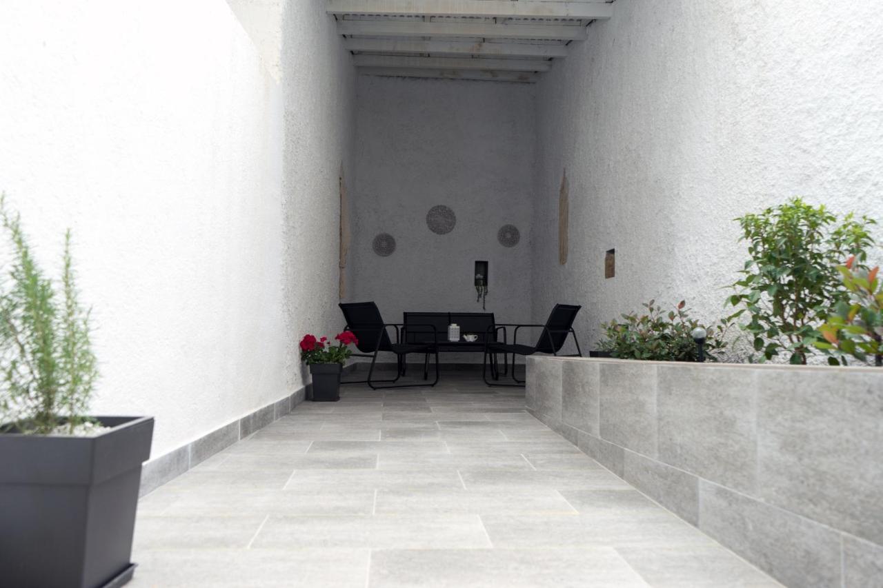 Lorien City Center Apartments - Ferienwohnung
