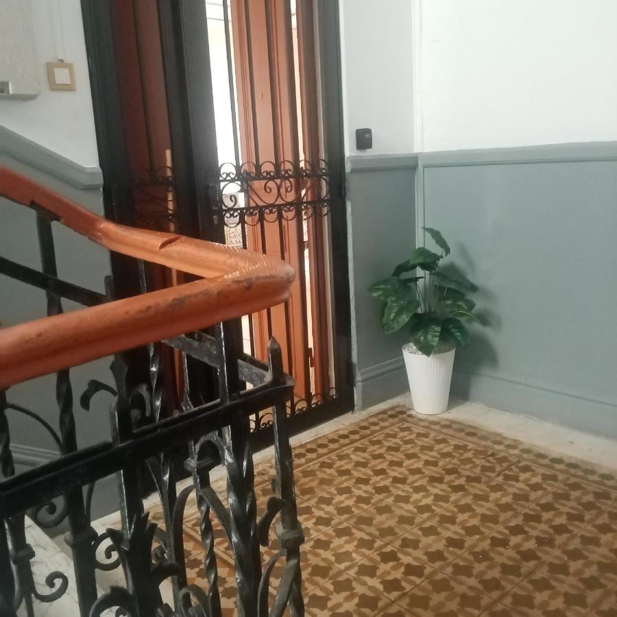 Appartement Néoclassique centre-ville - B&B