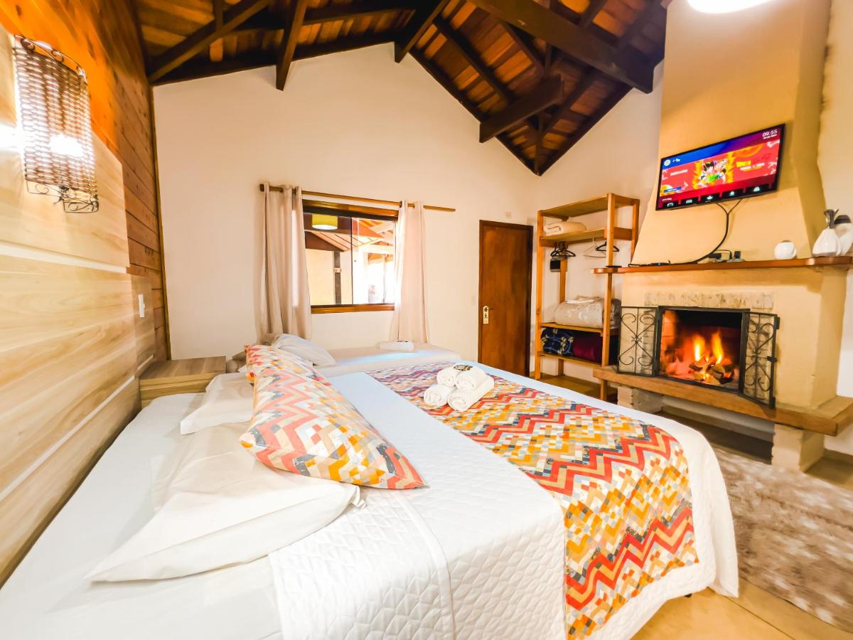 Chalés Galinha Da Roça - B&B