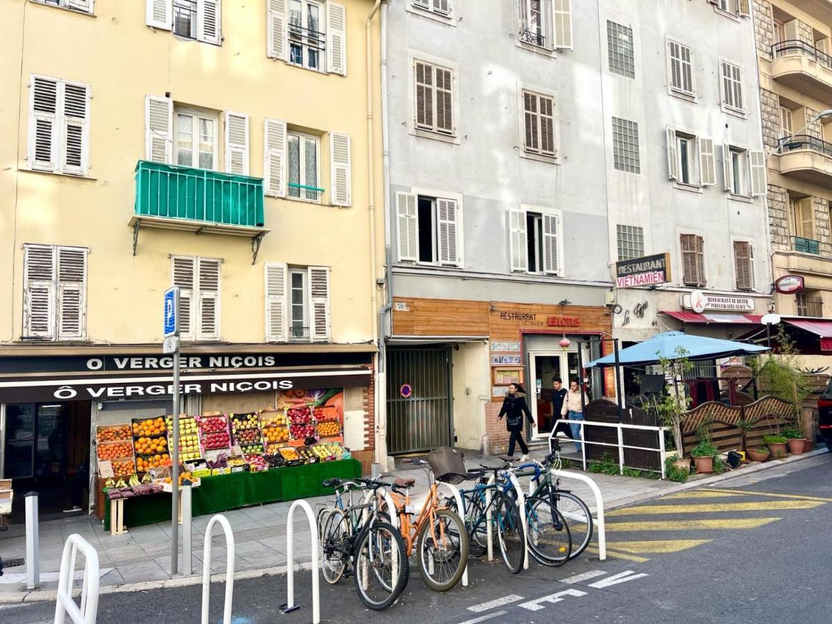 Studio Moderne Rénové avec balcon - B&B Nice