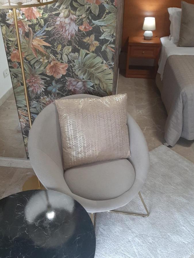 Dreibettzimmer mit Meerblick