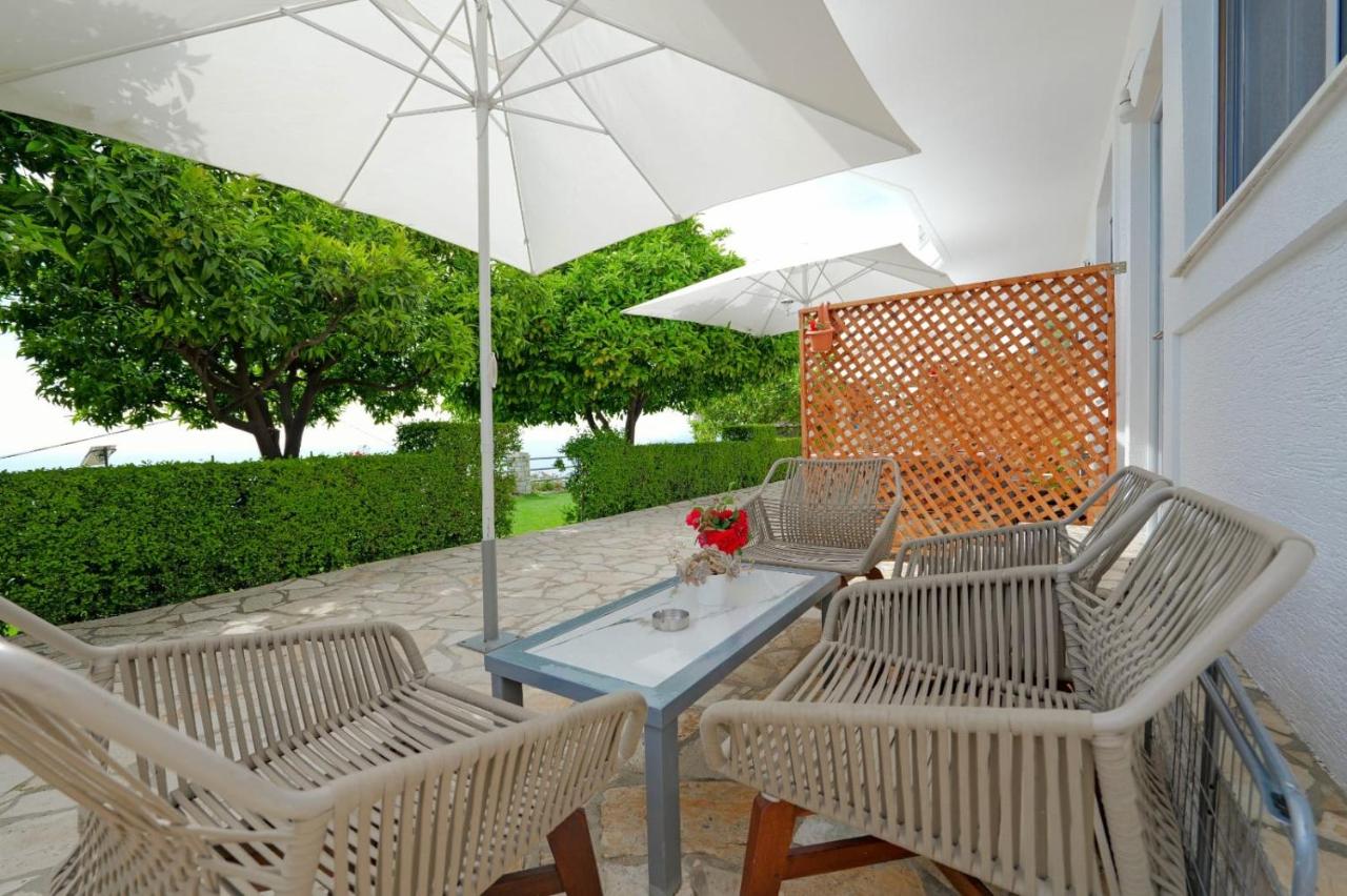 Eduard Lagji Apartament - B&B Lukovë