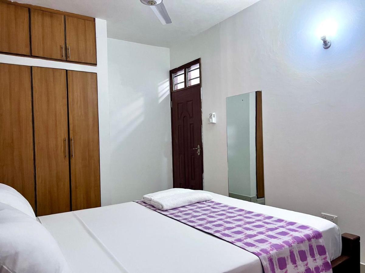 MEGAN NYALI 1BR/HOT SHOWER - B&B