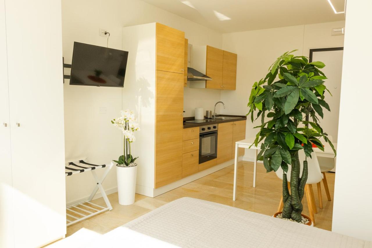 B&B Udine - Monolocale Moderno e Luminoso, Business - Bed and Breakfast Udine