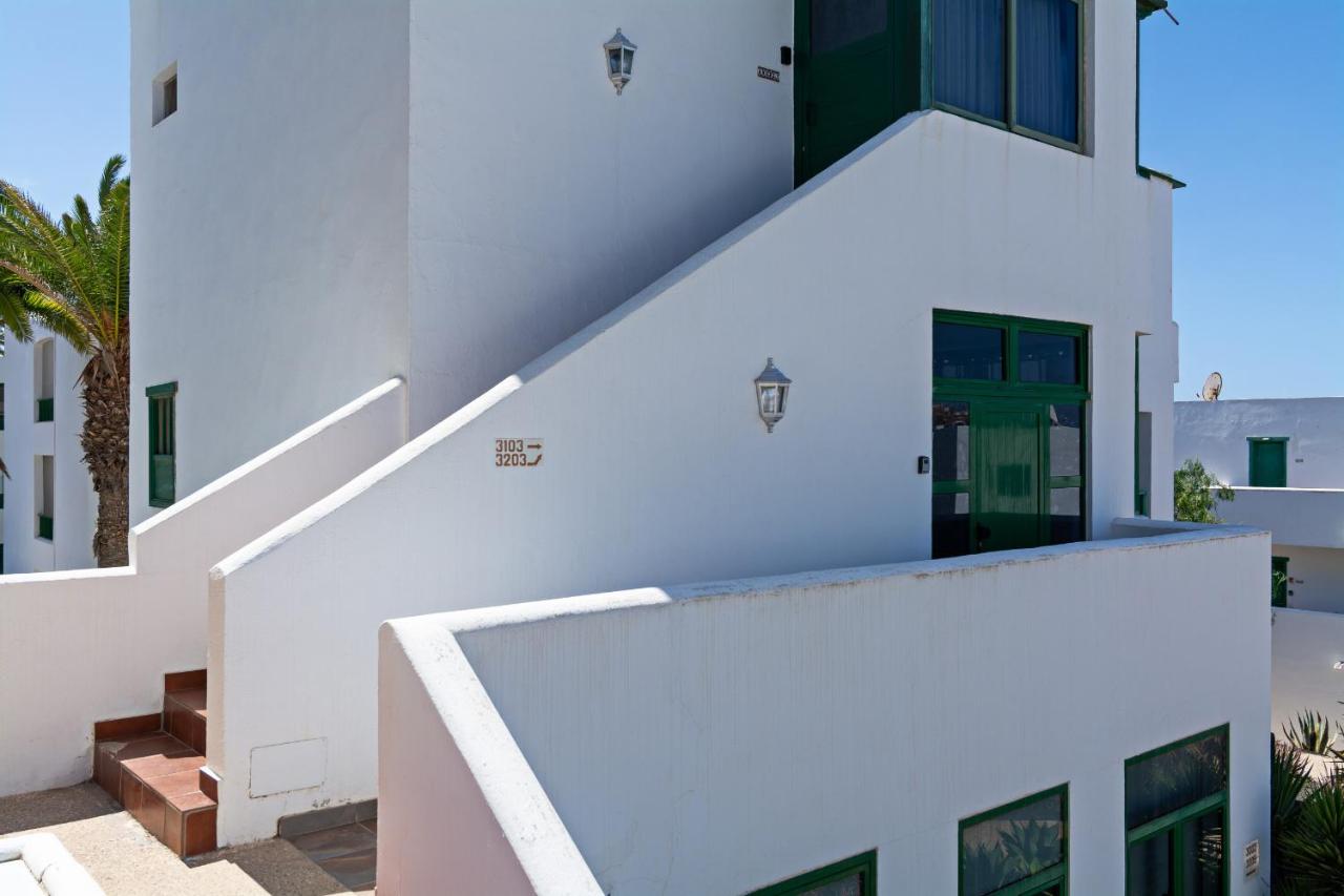 Tuscan Seaviews - 2BR Pool & Terrace - B&B