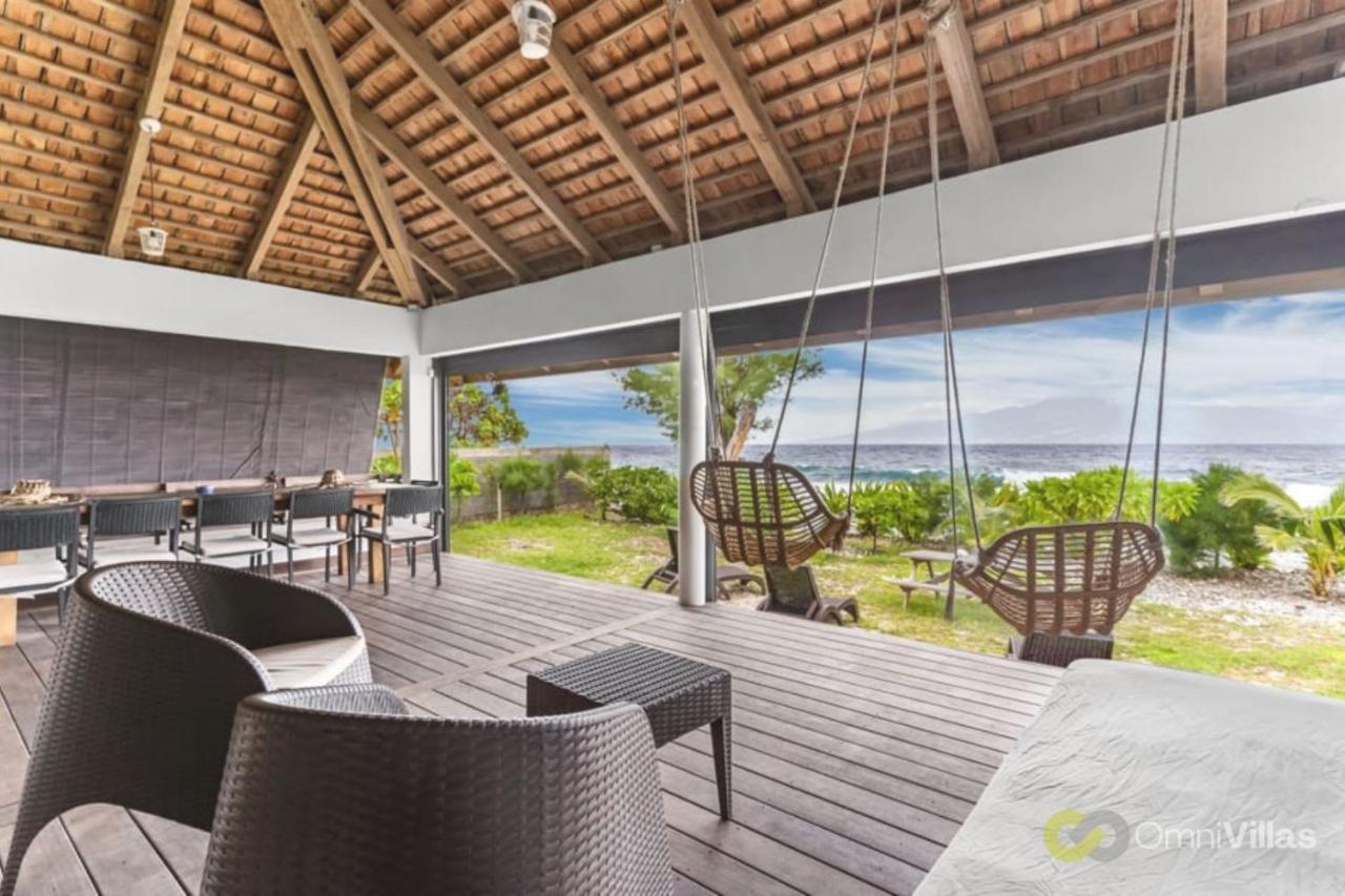 Coastal Bliss: 1BR Bungalow by the Sea in Moorea - Bed and Breakfast Temae