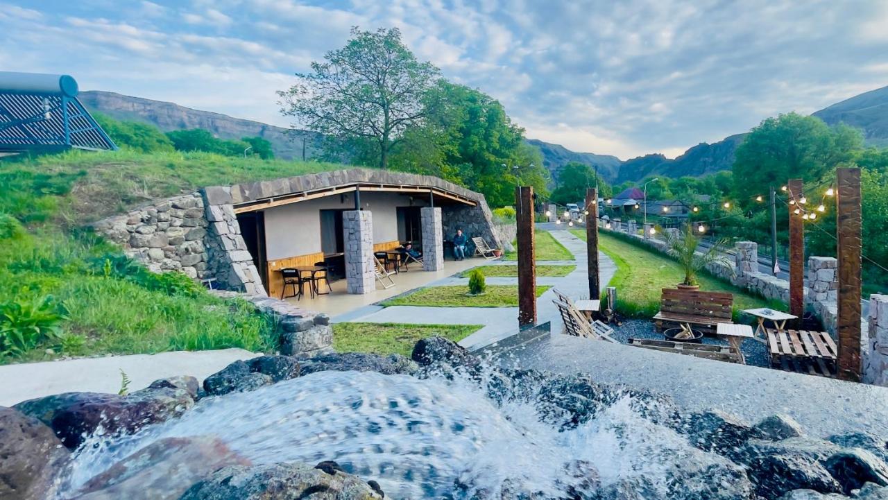 Hotel Hobbiton near Vardzia Caves - B&B