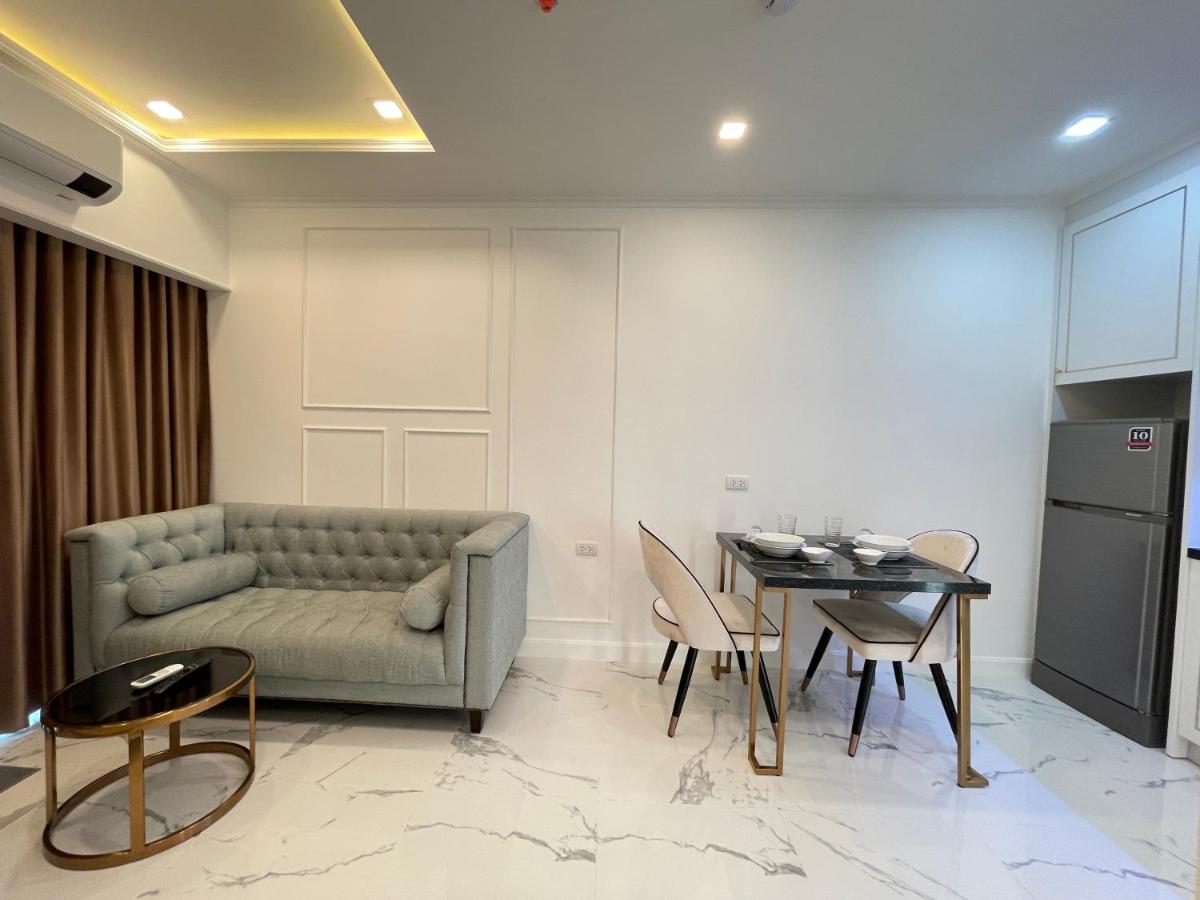 The Empire Tower Pattaya Jomtien - Bed and Breakfast Jomtien