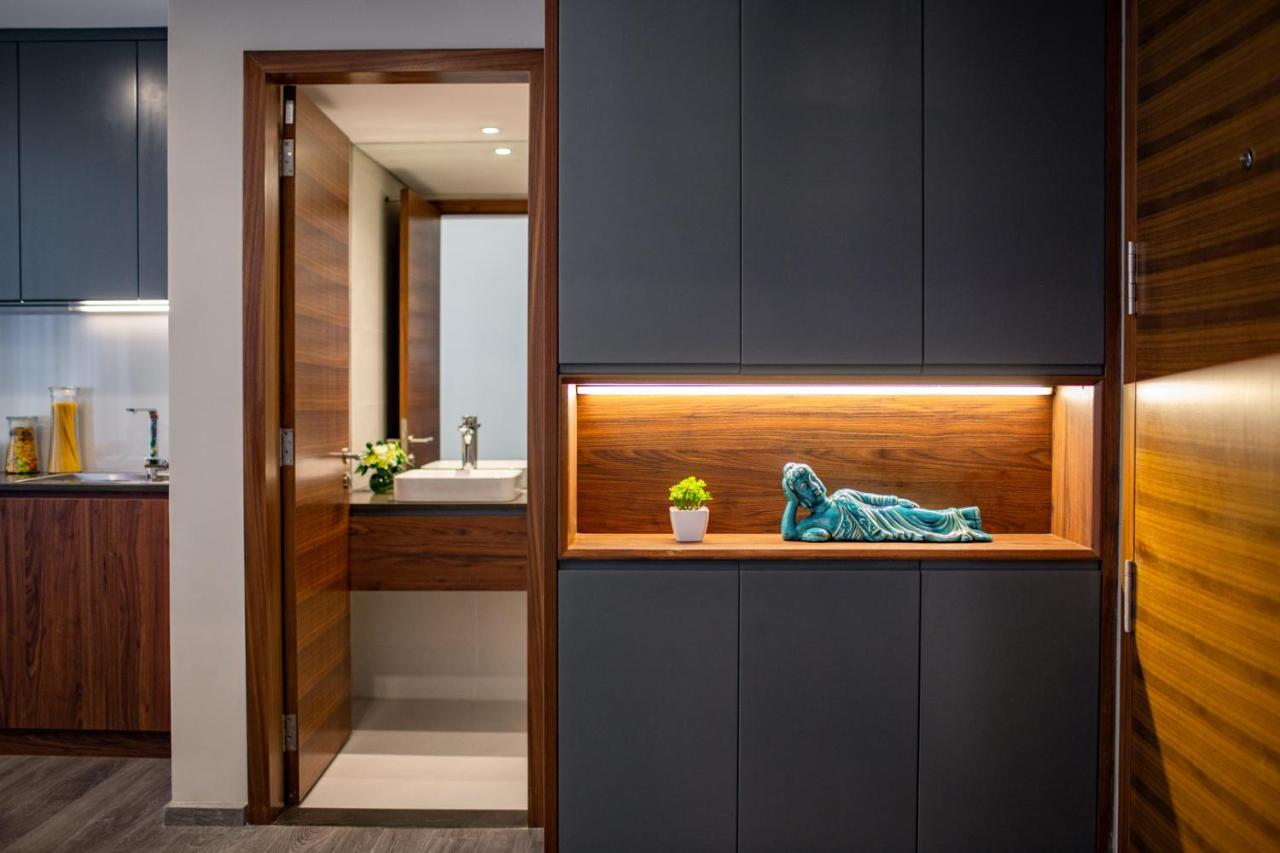 Deluxe One-Bedroom Apartment with City View