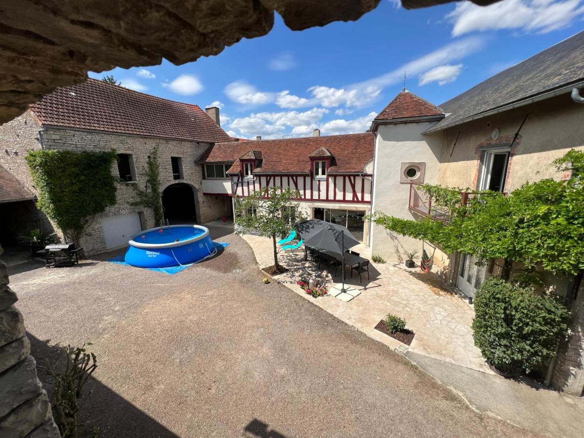 B&B Nitry - Corps de ferme bourguignon - Bed and Breakfast Nitry