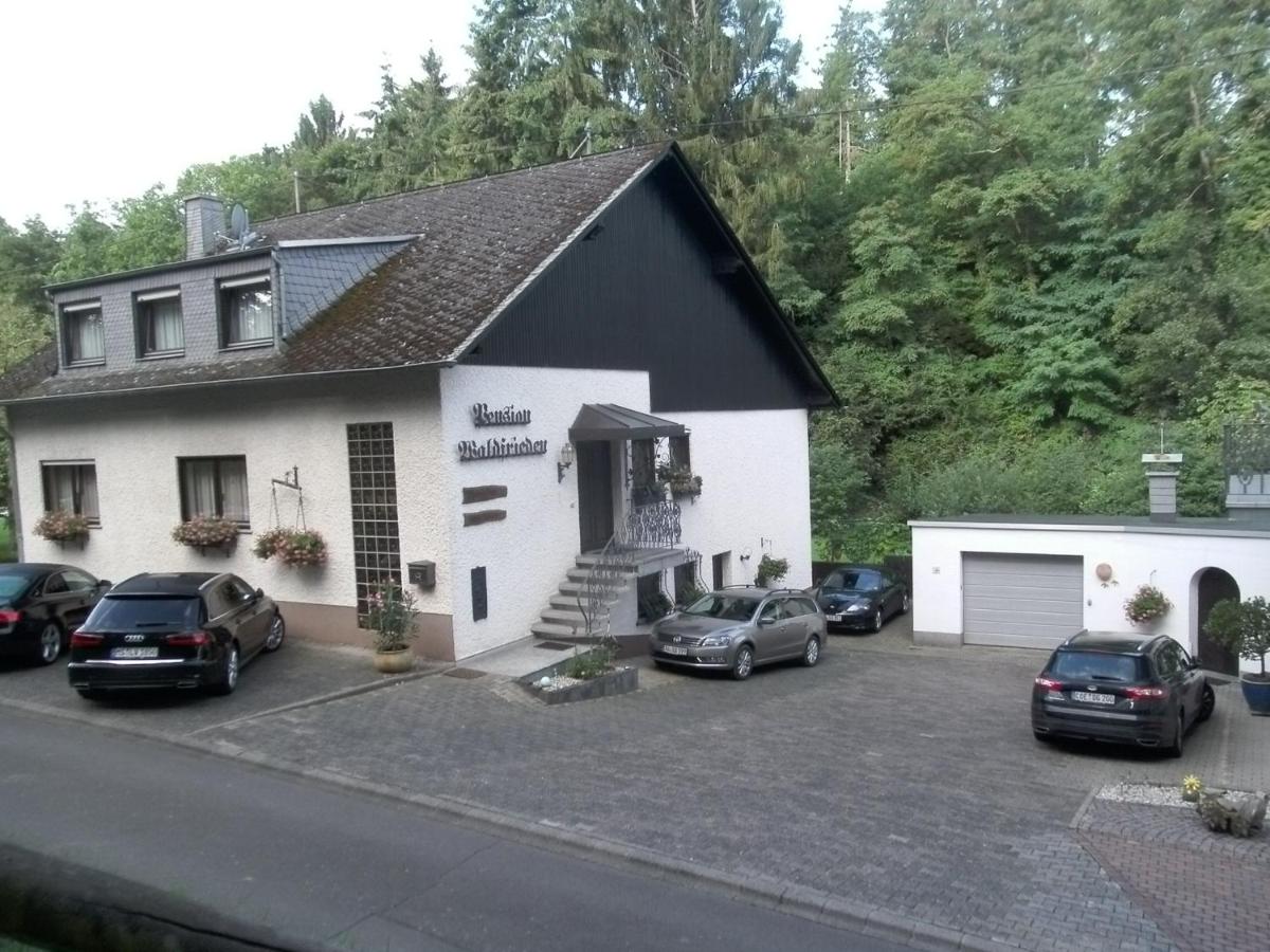 Apartment mit Terrasse