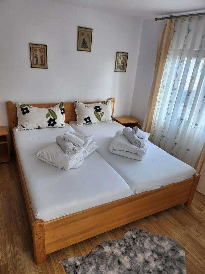Quadruple Room with Private Bathroom