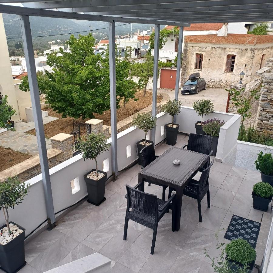 Traditional house in the heart of Naxos - B&B Damarionas