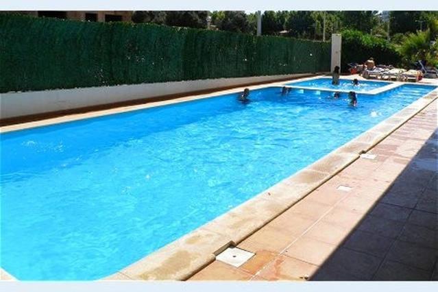 Casa Azul, Fast WI-FI, Airco, Pool & BBQ near The Beach Praia da Rocha - Chambres d'hôtes Portimão