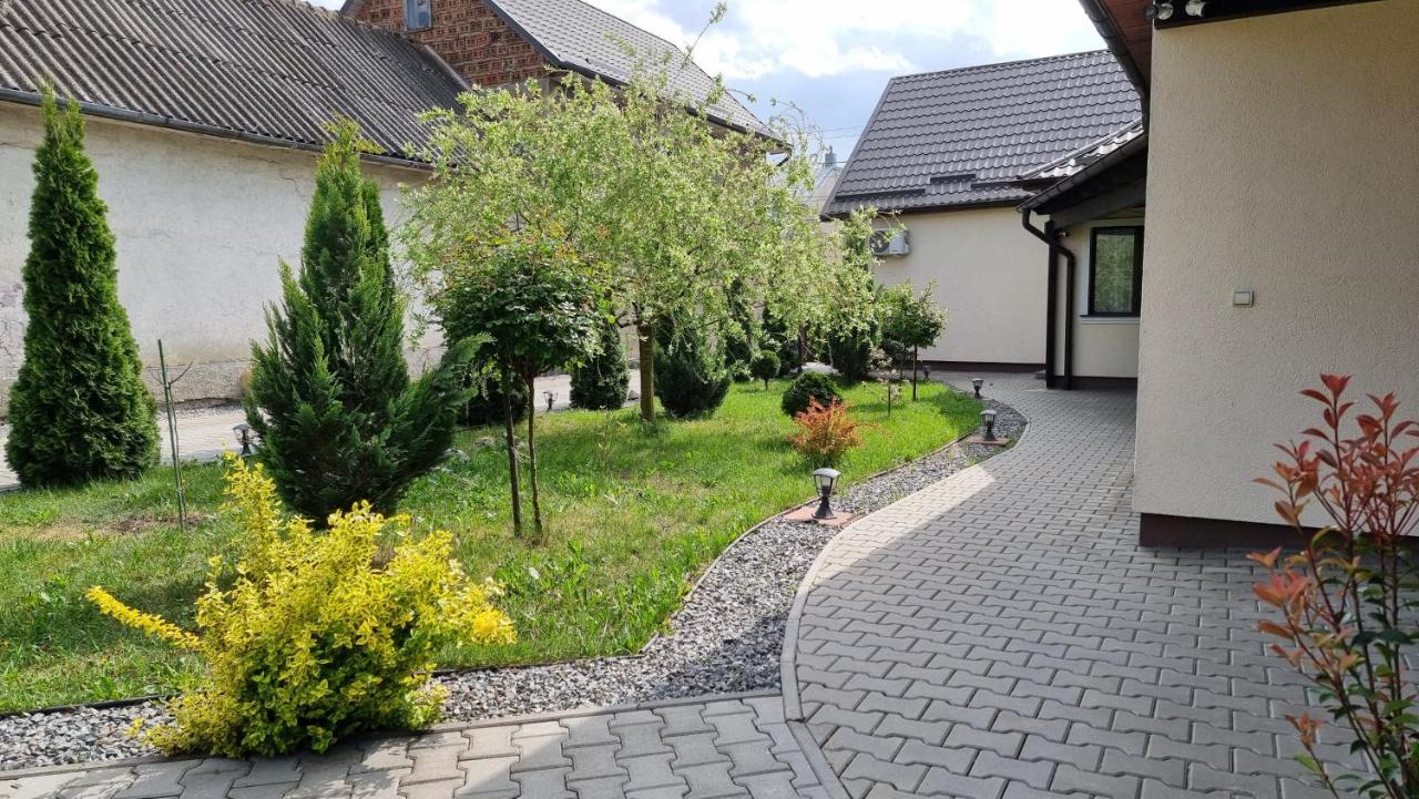 B&B Turda - Salt Orchid Apartments - Bed and Breakfast Turda