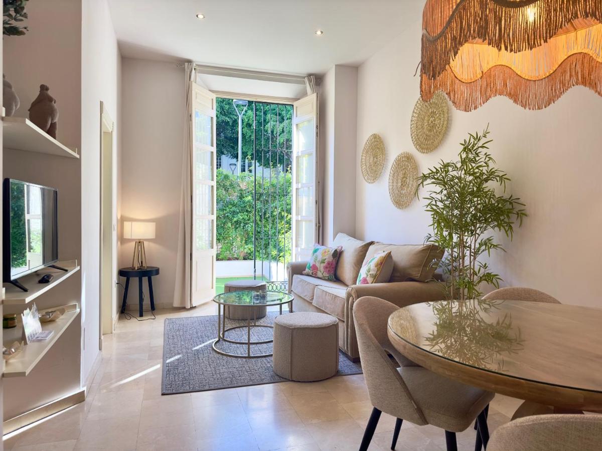 Urbe10 Pries Garden - B&B Málaga