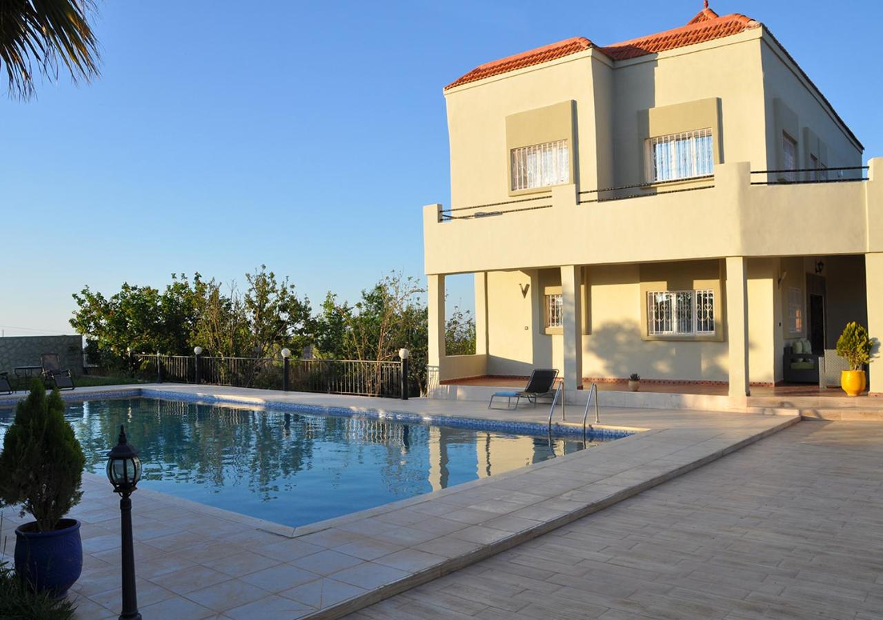 B&B Imouzzer Kandar - Vila Haja - Beautiful Farmhouse with a Private Pool! - Bed and Breakfast Imouzzer Kandar