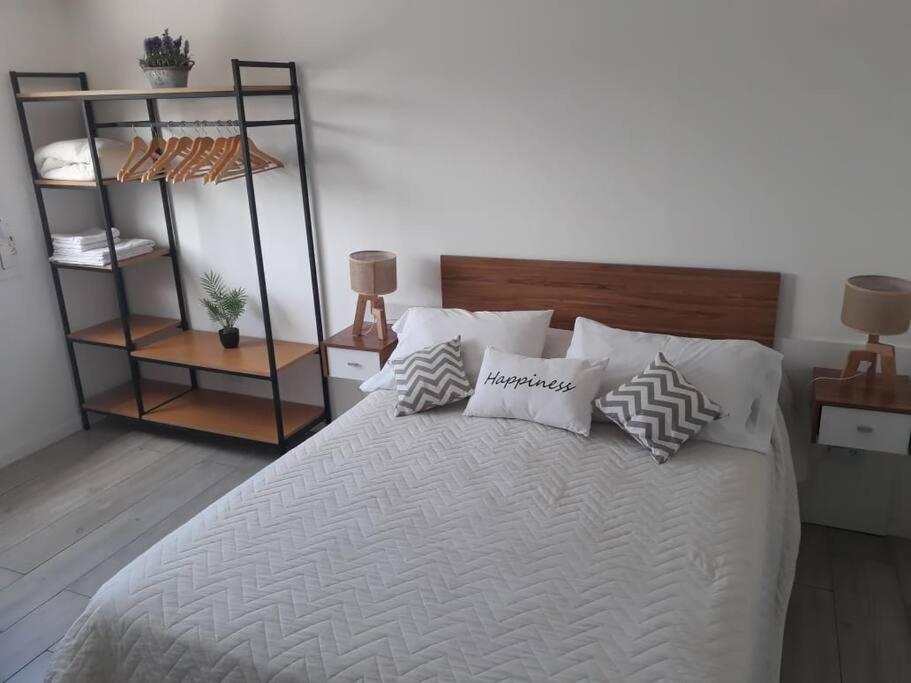 Central Studio With Great View - B&B Buenos Aires