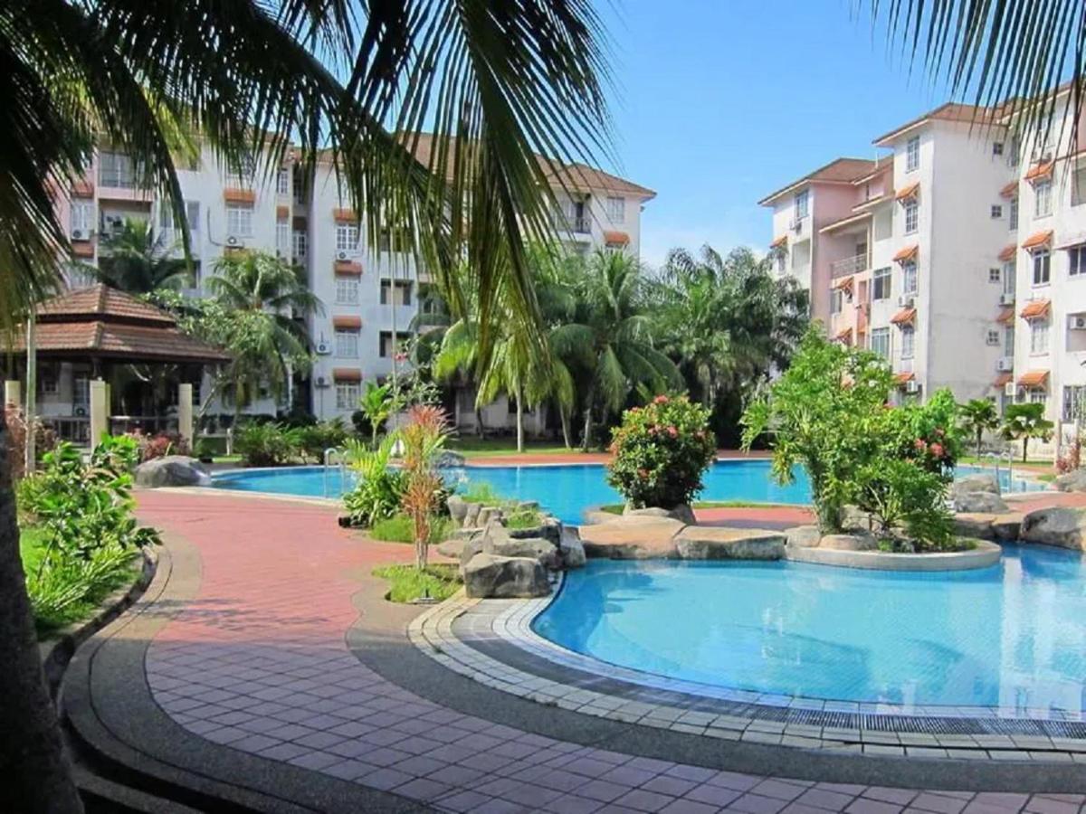 B&B Port Dickson - Mizie's Homestay PD Perdana Condo Resort - Bed and Breakfast Port Dickson