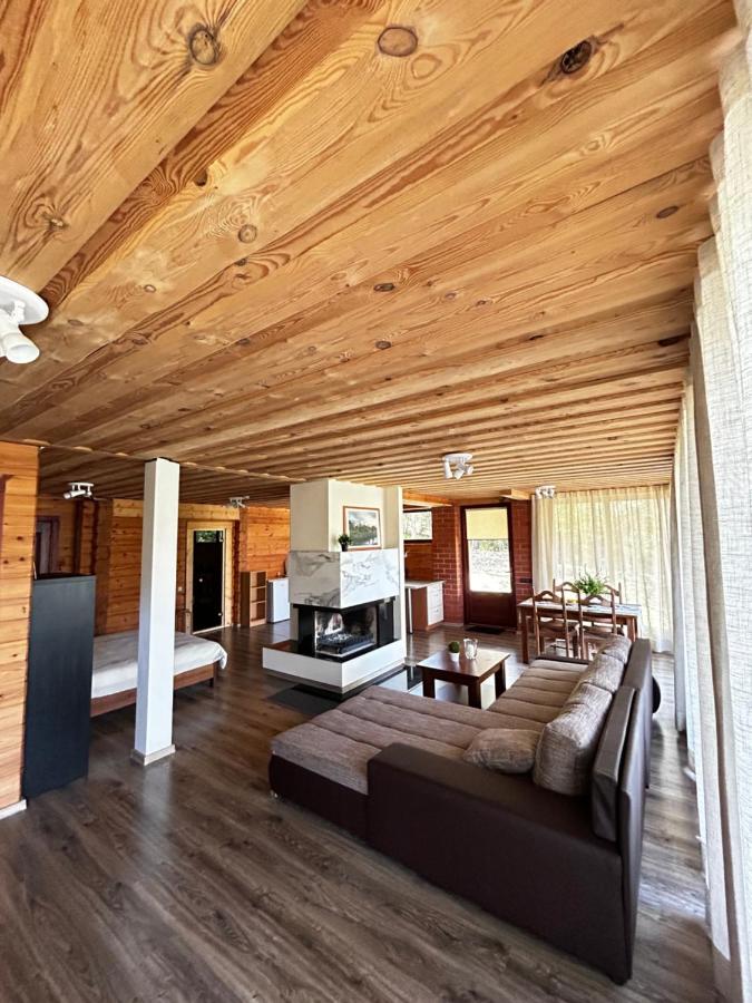 Estudio con vistas al lago