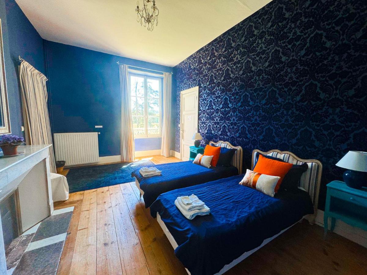 Twin Room with Private Bathroom