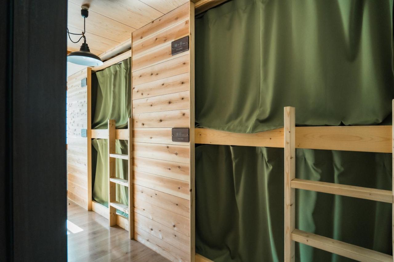 Stapelbed in Gemengde Slaapzaal