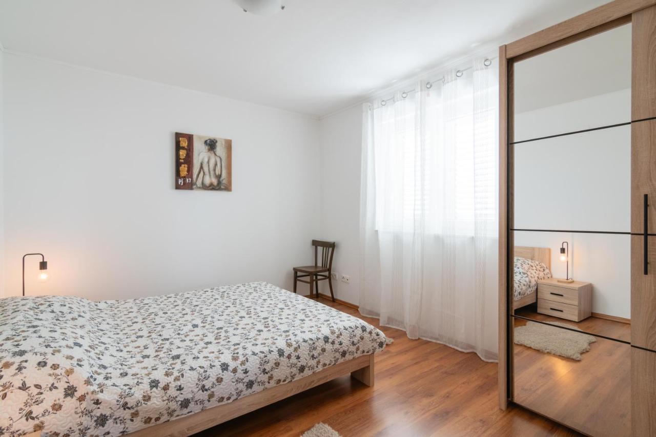 Apartment mit Meerblick