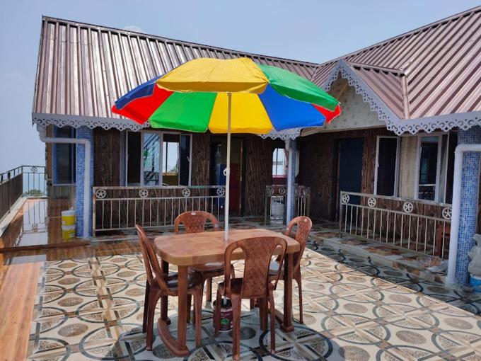 LEPCHA'S ETHNIC HOMESTAY Kalimpong, kanchenjunga View, Near Morgan House - Ferienwohnung