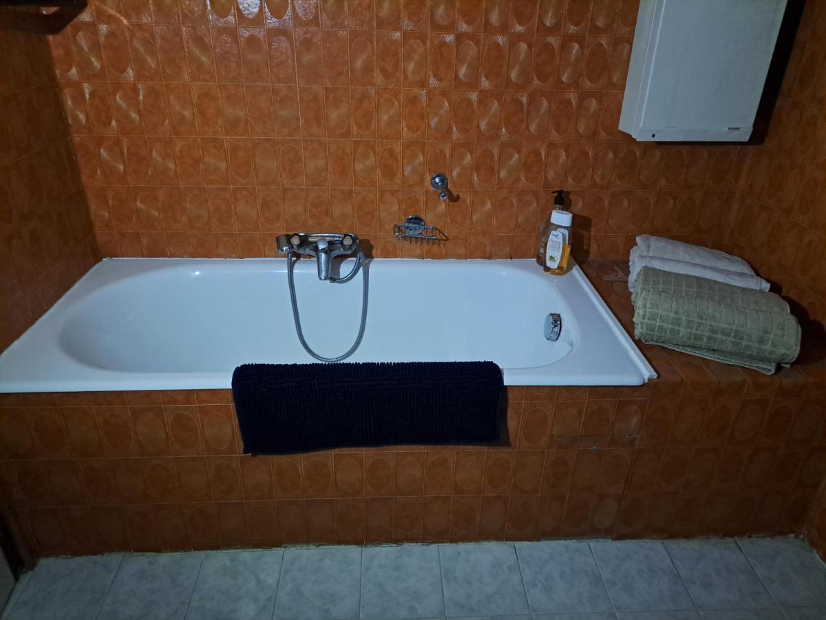 Joli appartement - Bed and Breakfast Valdeblore