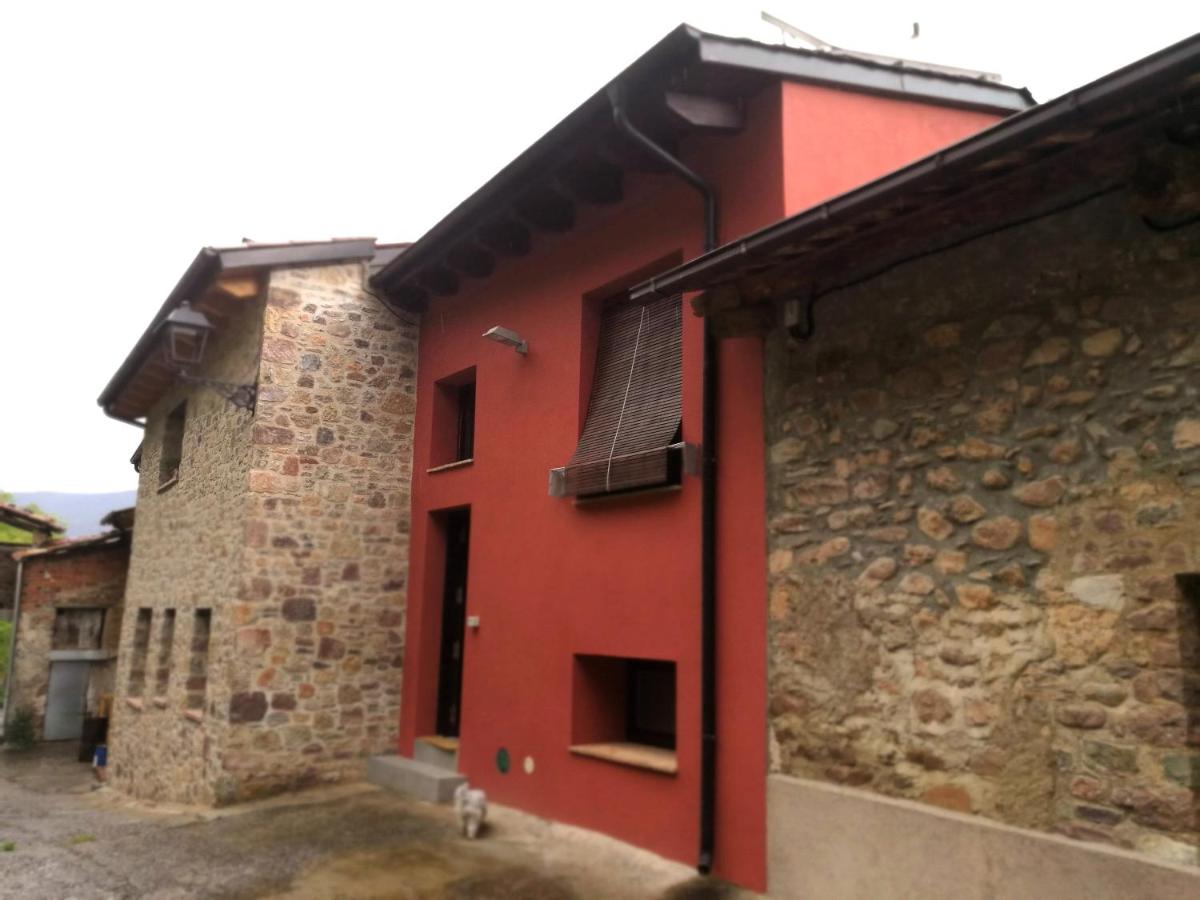 La casa de Sara - Bed and Breakfast Novés de Segre