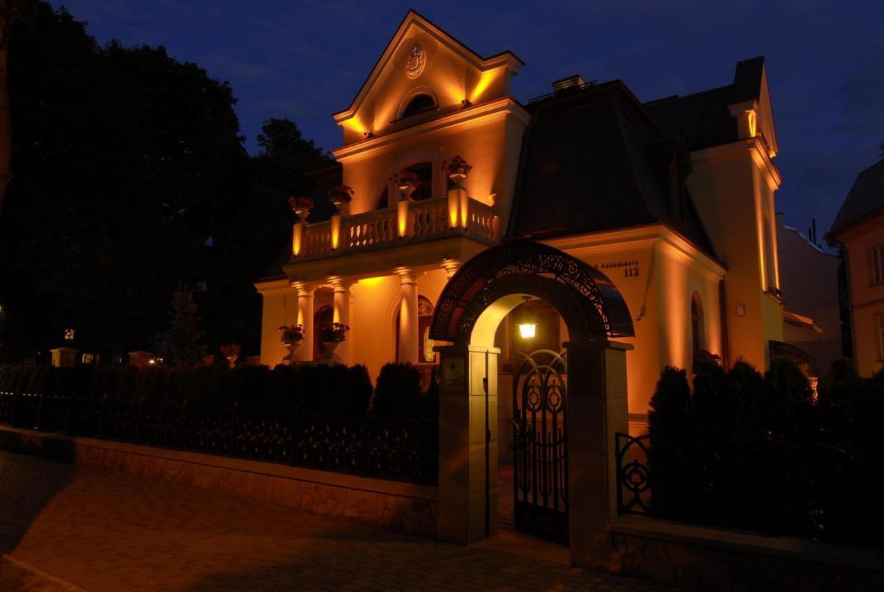 B&B Lviv - Luxury Boutique Andreevskiy - Bed and Breakfast Lviv