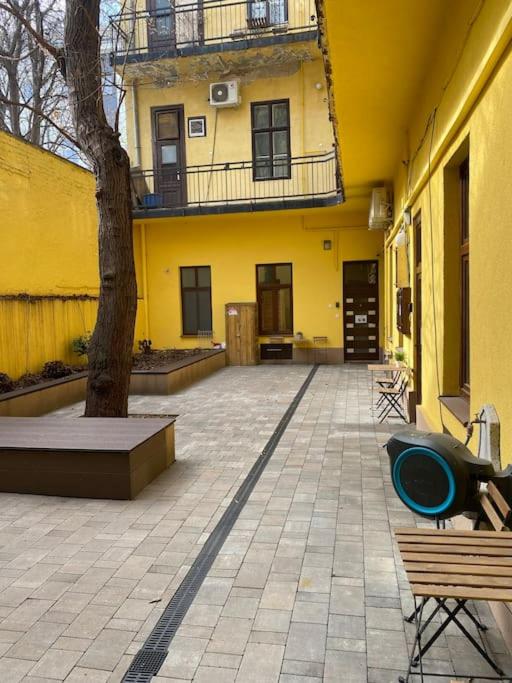 Amazing Kazinczy Flat No. 1 Budapest - B&B Budapest