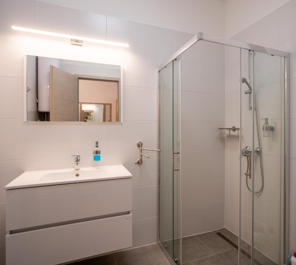 Boglári Apartman - B&B