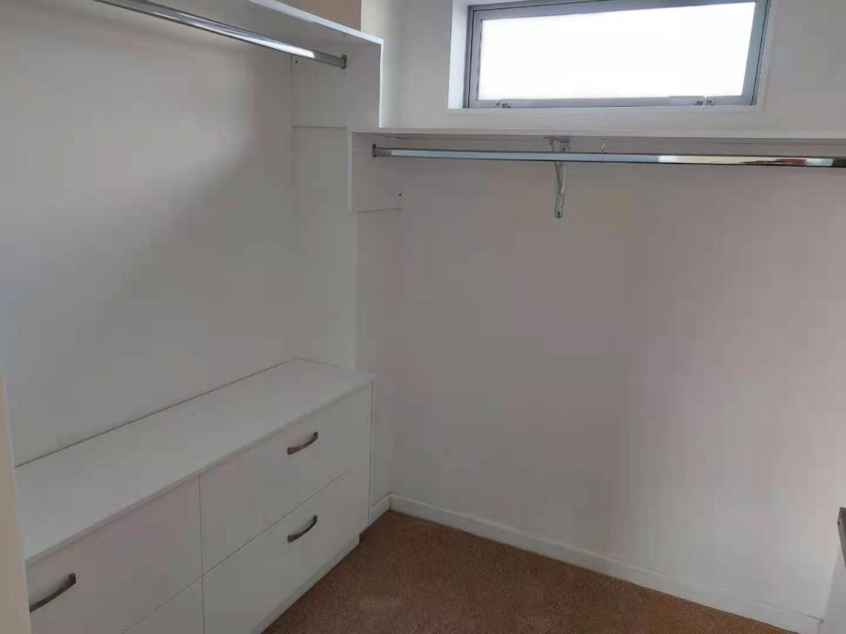 Flat Bush Large Ensuite - B&B Auckland