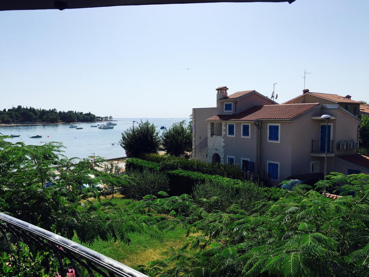 Villa Moletto Apartments with Sea view - Chambres d’hôtes Lovrečica
